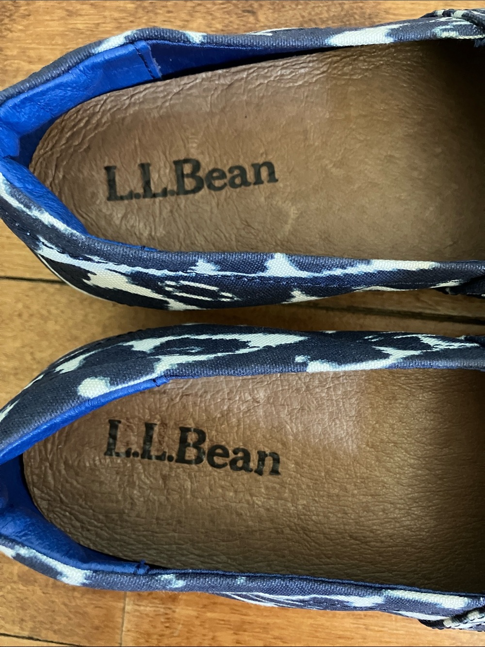 Navy White Ikat Print Canvas Slip On L.L.Bean Womens 7 M Shoes - Picture 5 of 14